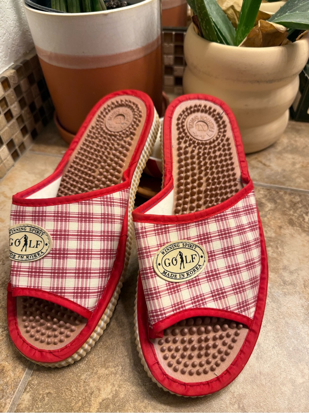 Red Plaid Slip-On Golf Sandals with Massage Sole